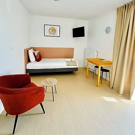 Diac L'hermitte Otel *