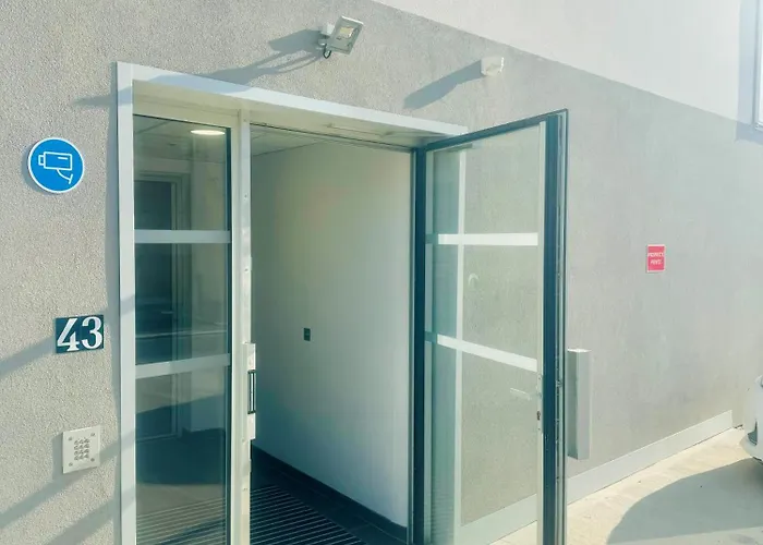 Diac L'hermitte Otel *